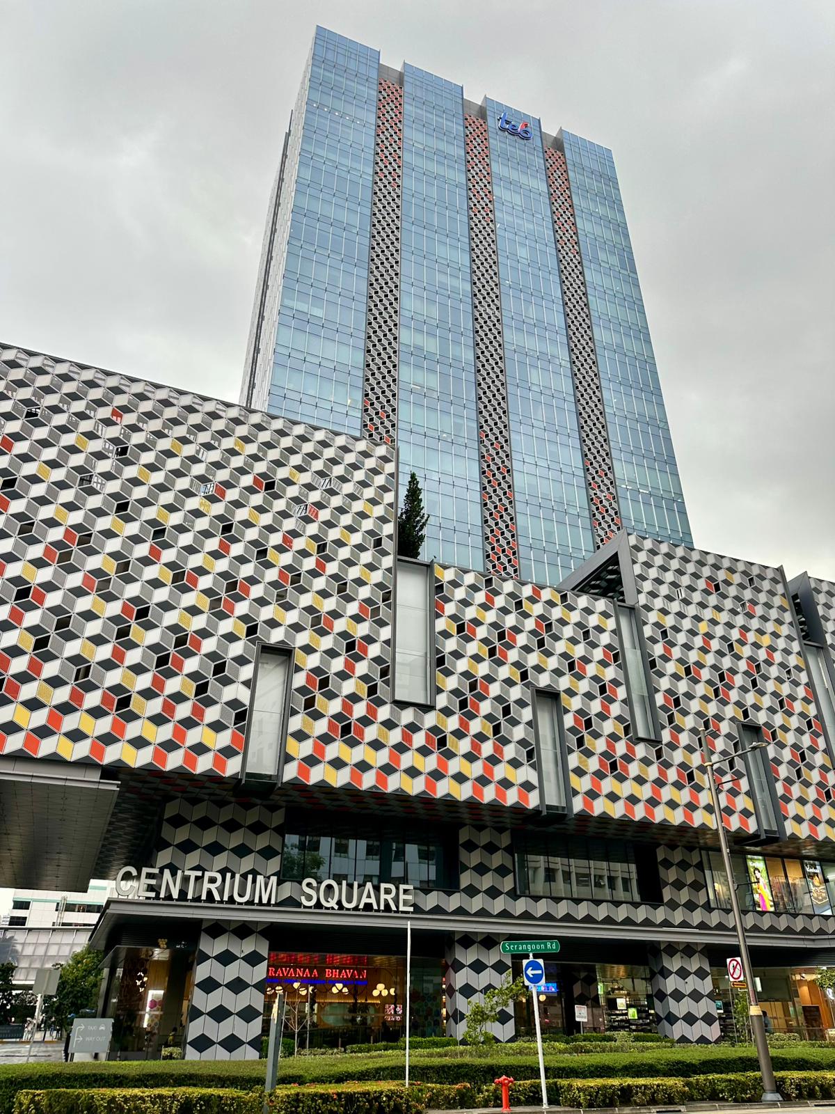 Centrium Square image