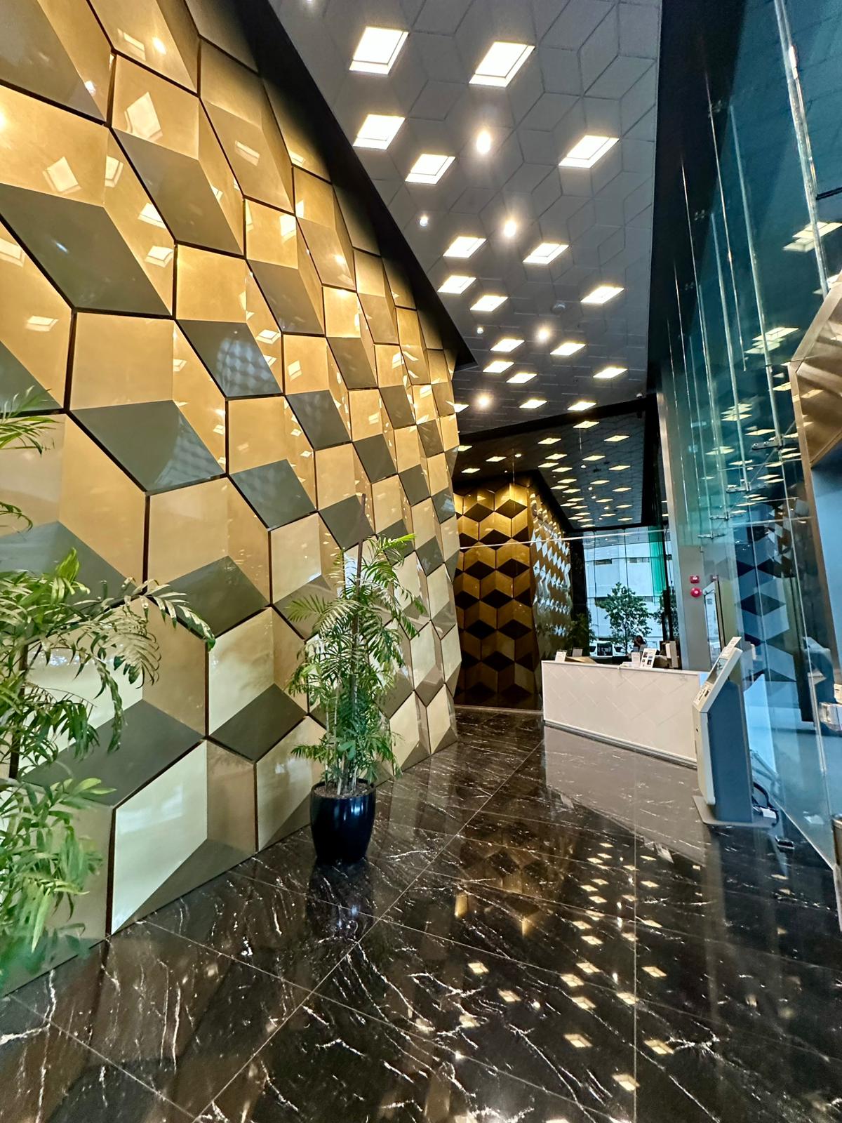 Centrium Square image